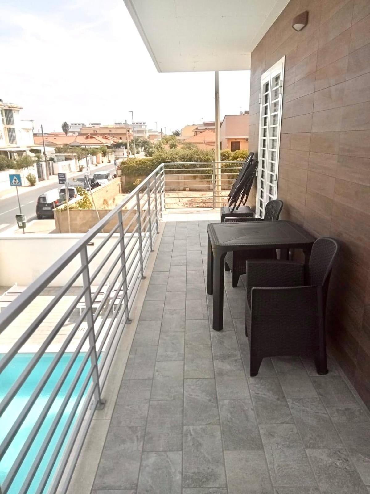 Apartment By The Sea